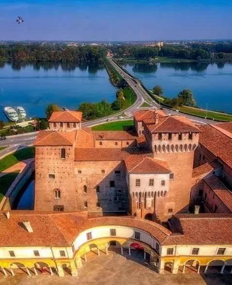 Corte Motte Pegognaga 0*,  Italië